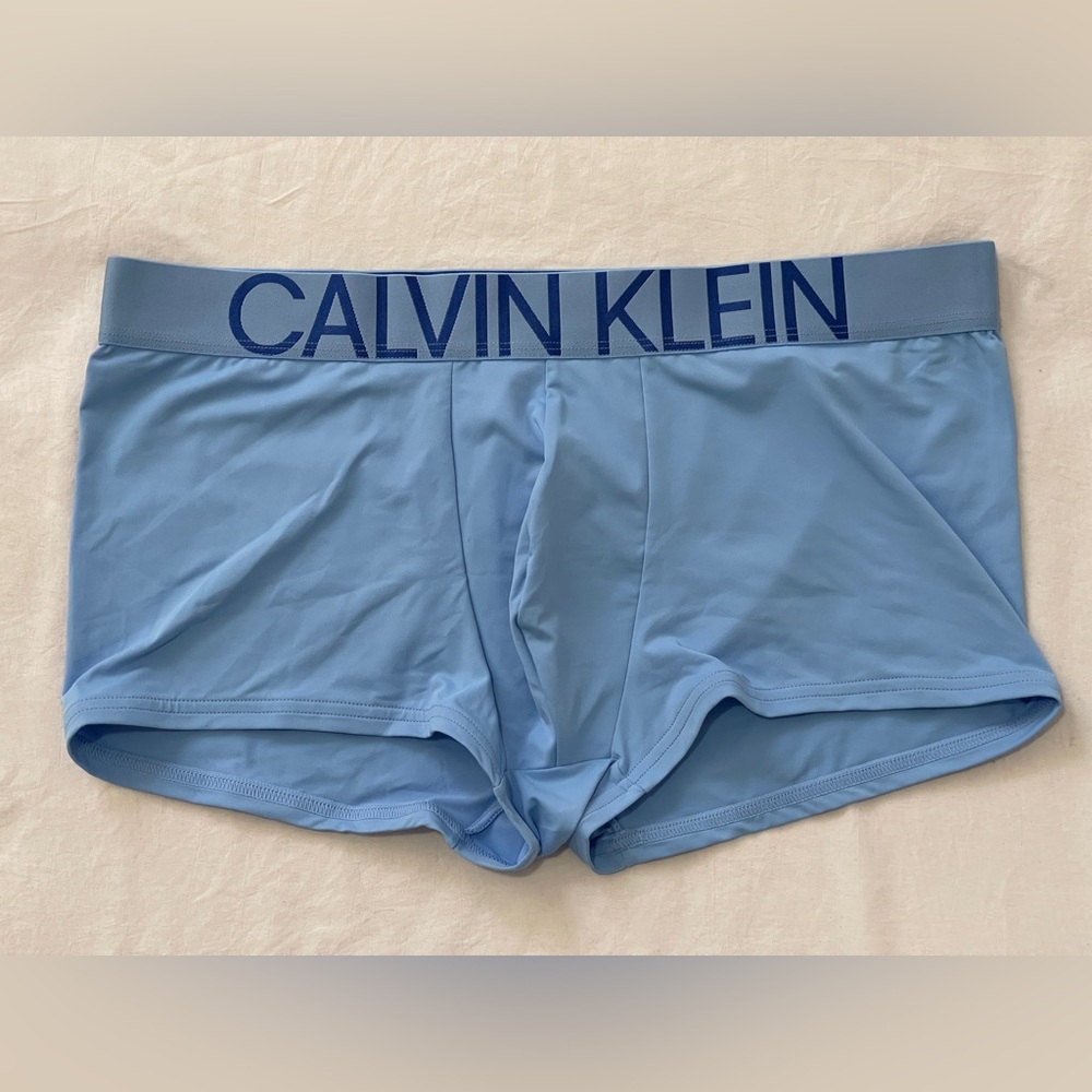 Calvin Klein Men's Trunk / Boxer Briefs blue size L